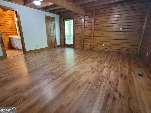 $2,500 | 2391 Booth Circle, Winder, GA 30680