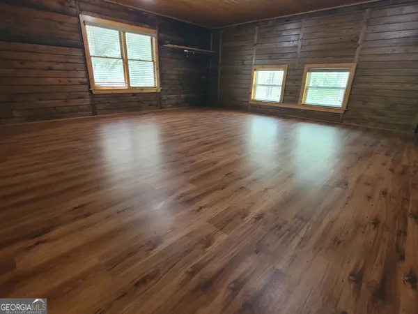 $2,500 | 2391 Booth Circle, Winder, GA 30680