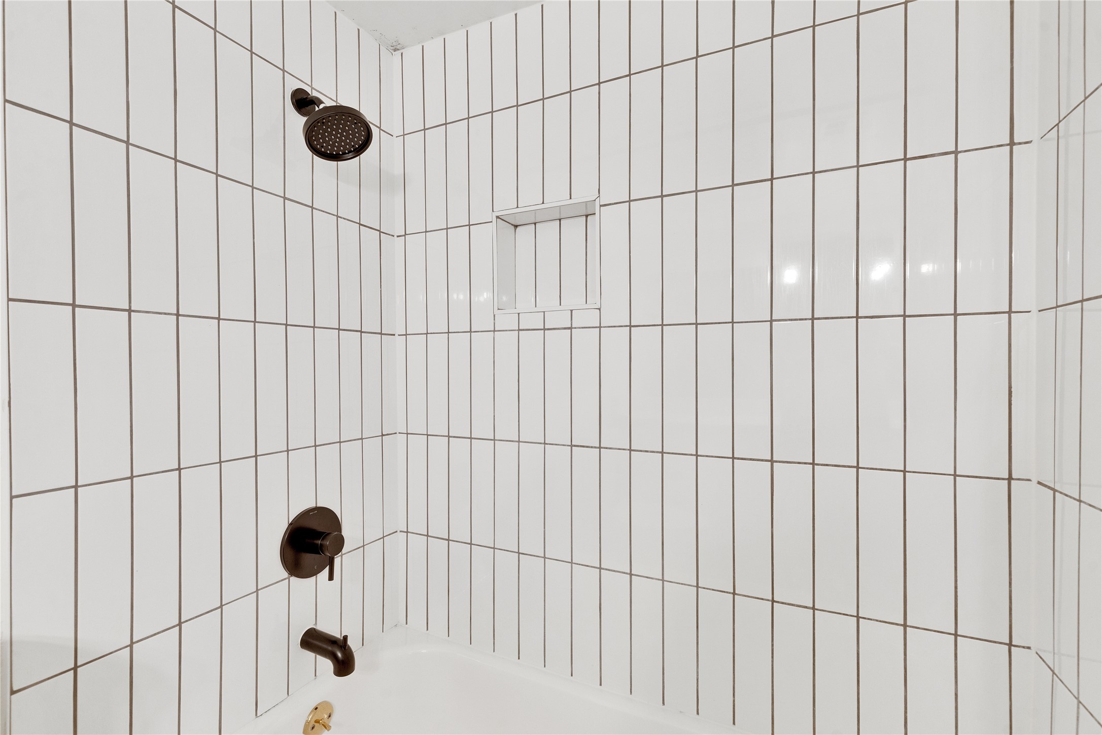 6910 Hart Lane, Unit 403 Austin, TX 78731 - Photo 13 of 20 a bathroom with a shower