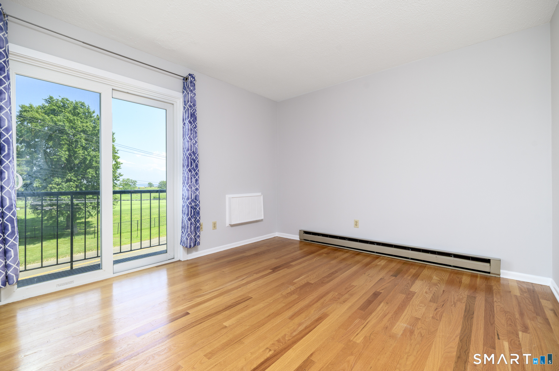 155 Short Beach Road, Unit 201 Stratford, CT 06615 - Photo 12 of 18 Gallery Image 12