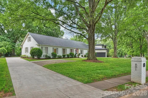 $1,400,000 | 601 Lansdowne Road, Charlotte, NC 28270