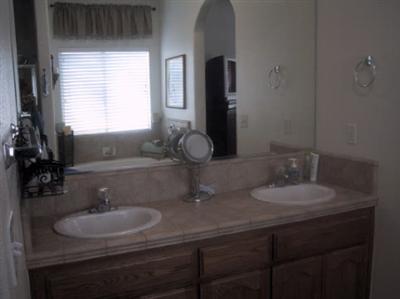 1522 Daysha Lane Reedley, CA 93654 - Photo 9 of 15 Gallery Image 9