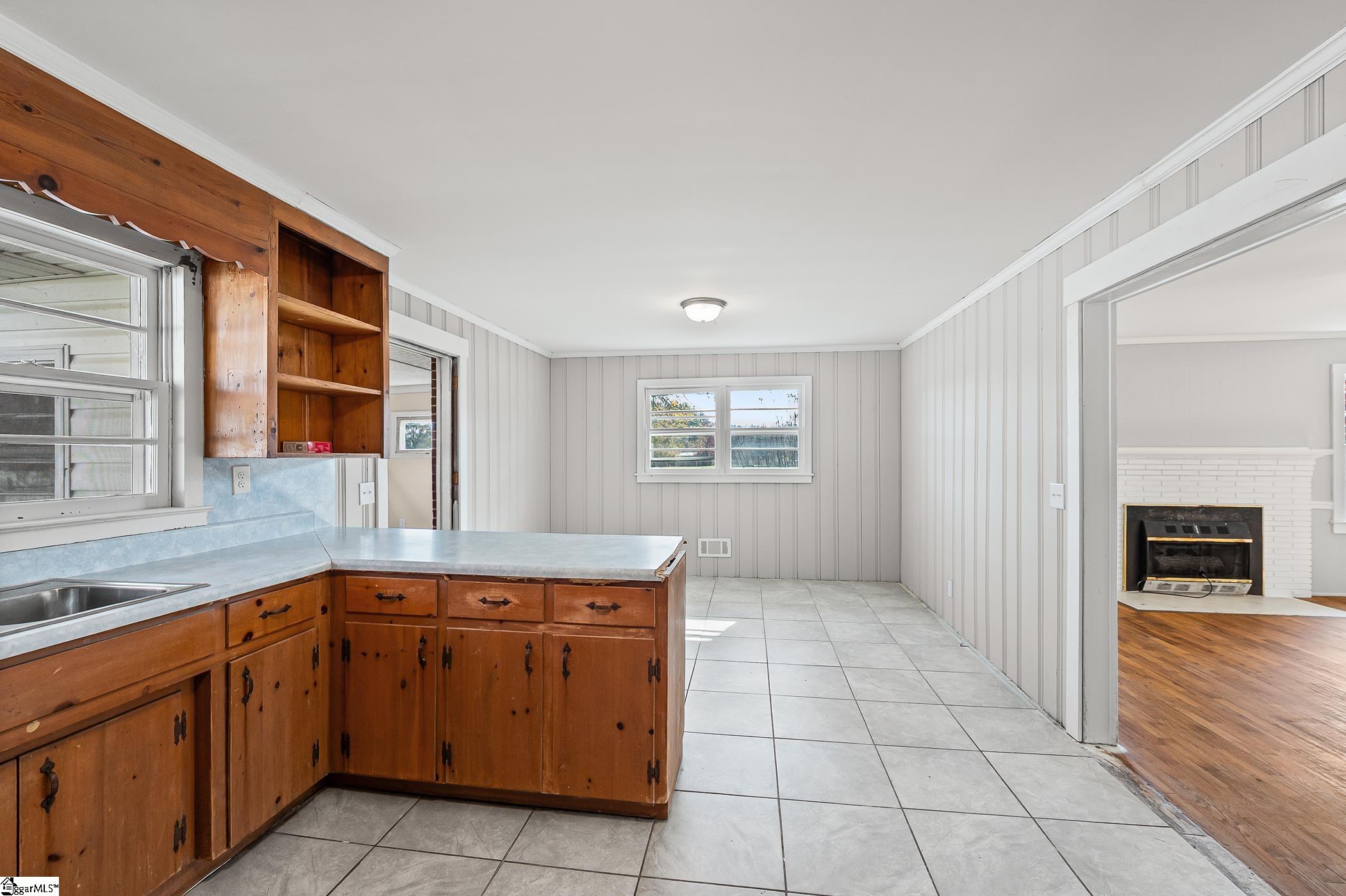 1592 Settle Road Inman, SC 29349 - Photo 9 of 20