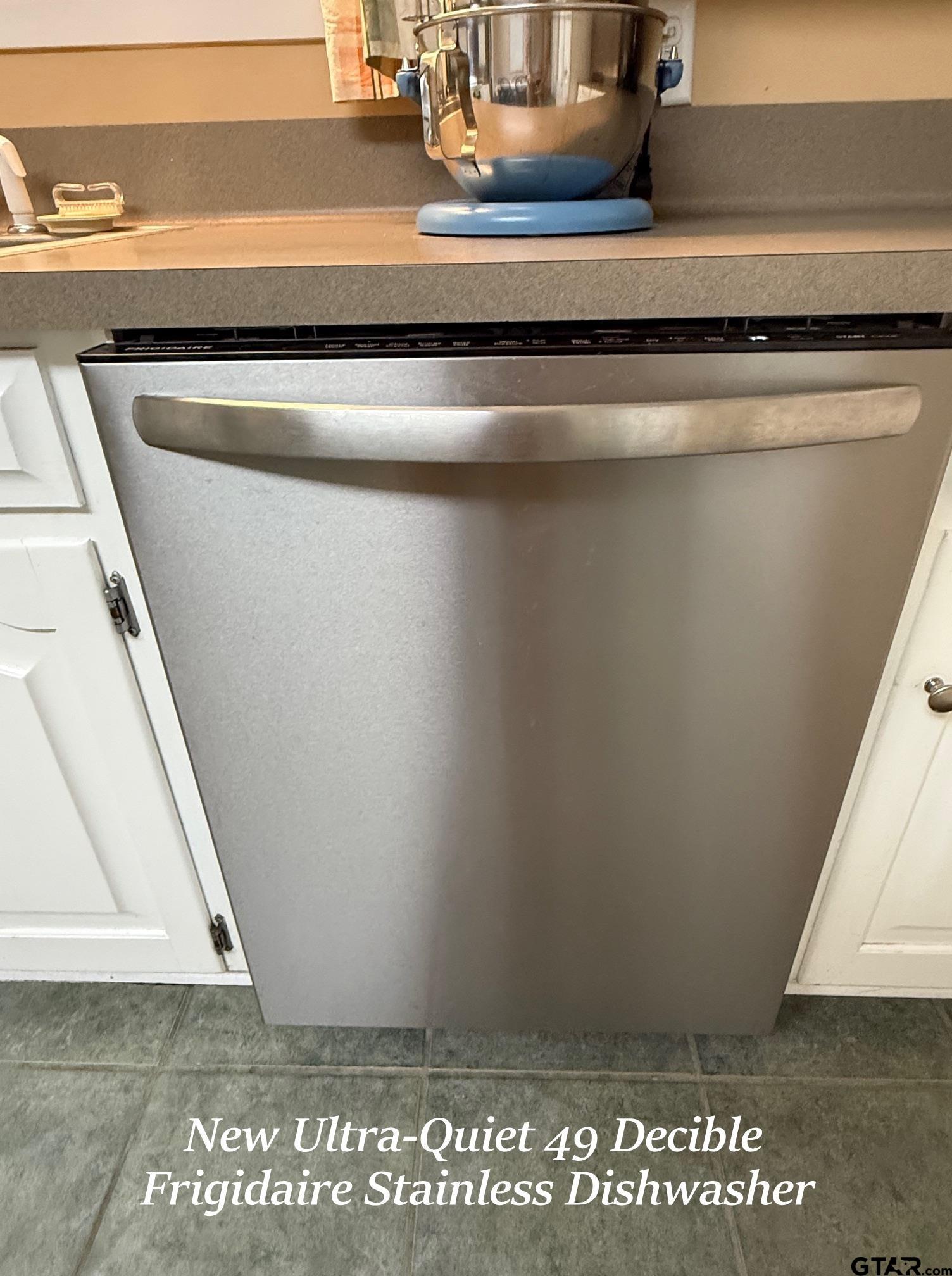 237 Oregon Street Van, TX 75790 - Photo 10 of 44