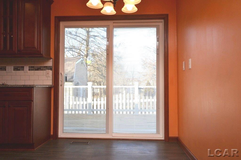 873 Addison Street Adrian, MI 49221 - Photo 12 of 53 50035726-11.JPG