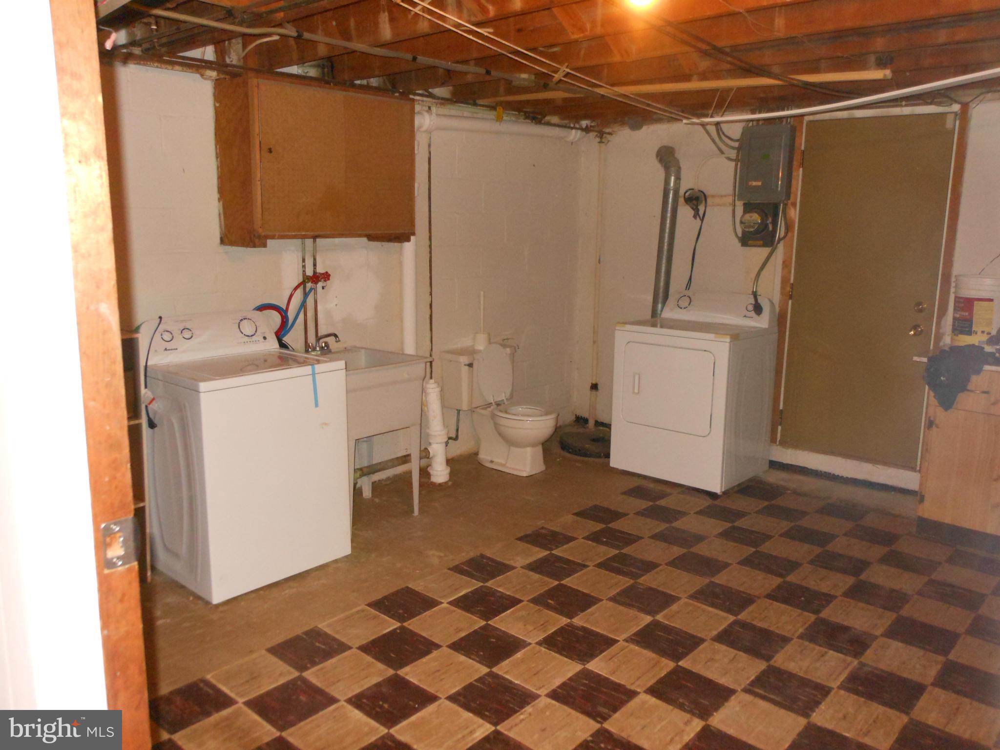 5459 Whitwood Road Baltimore, MD 21206 - Photo 17 of 30 Basement