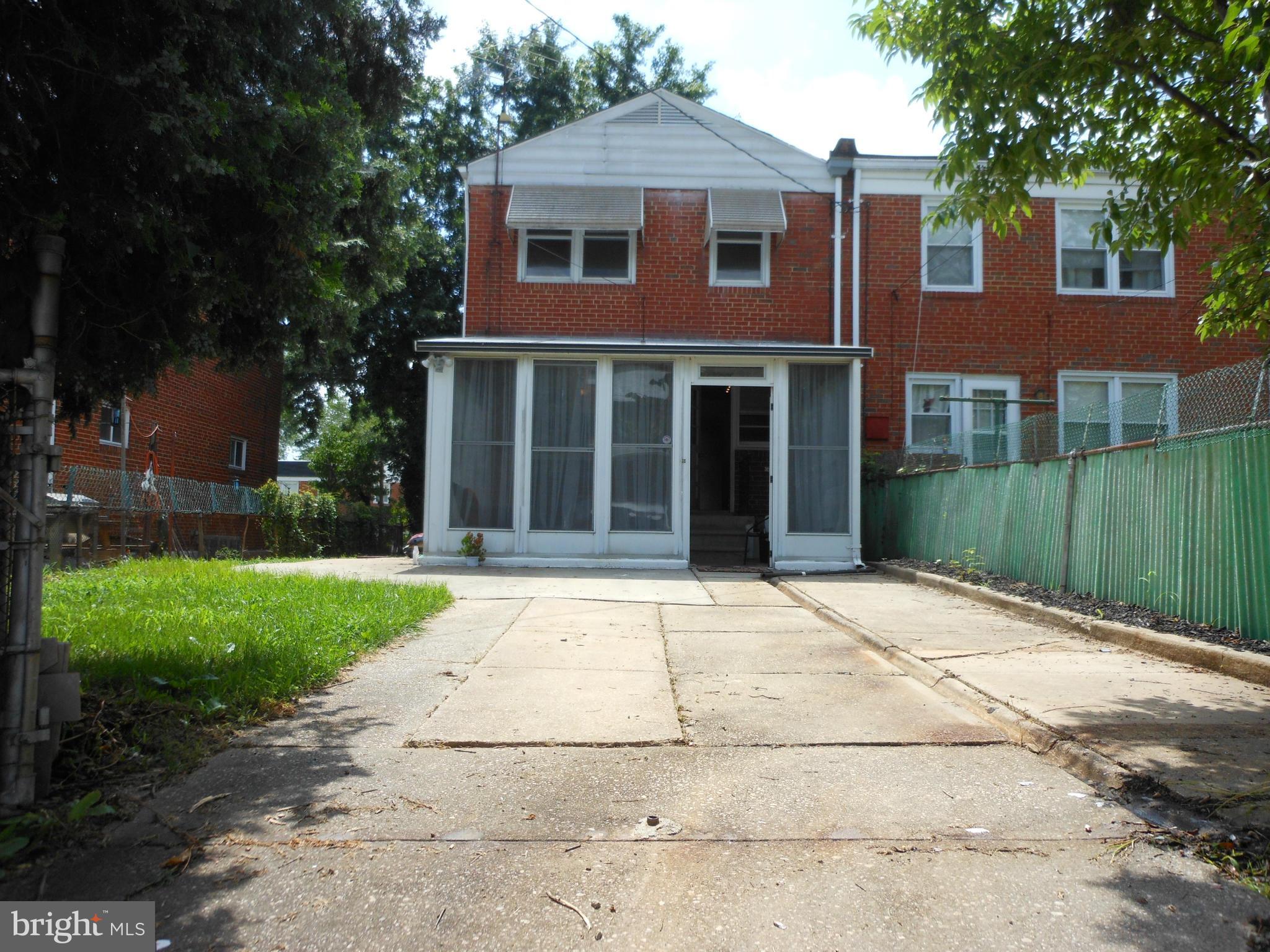 5459 Whitwood Road Baltimore, MD 21206 - Photo 26 of 30 Exterior - Rear