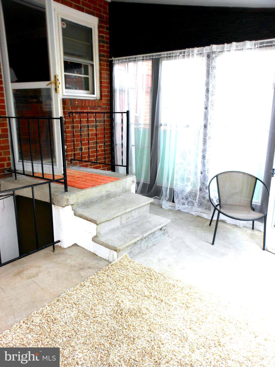 5459 Whitwood Road Baltimore, MD 21206 - Photo 29 of 30 Sunroom