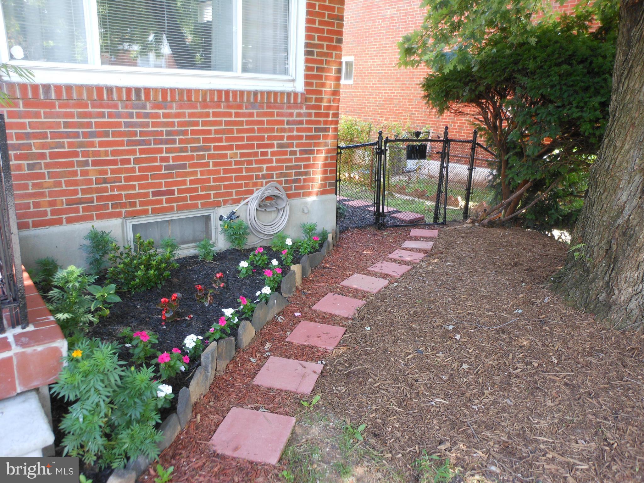 5459 Whitwood Road Baltimore, MD 21206 - Photo 5 of 30 Exterior (Front)