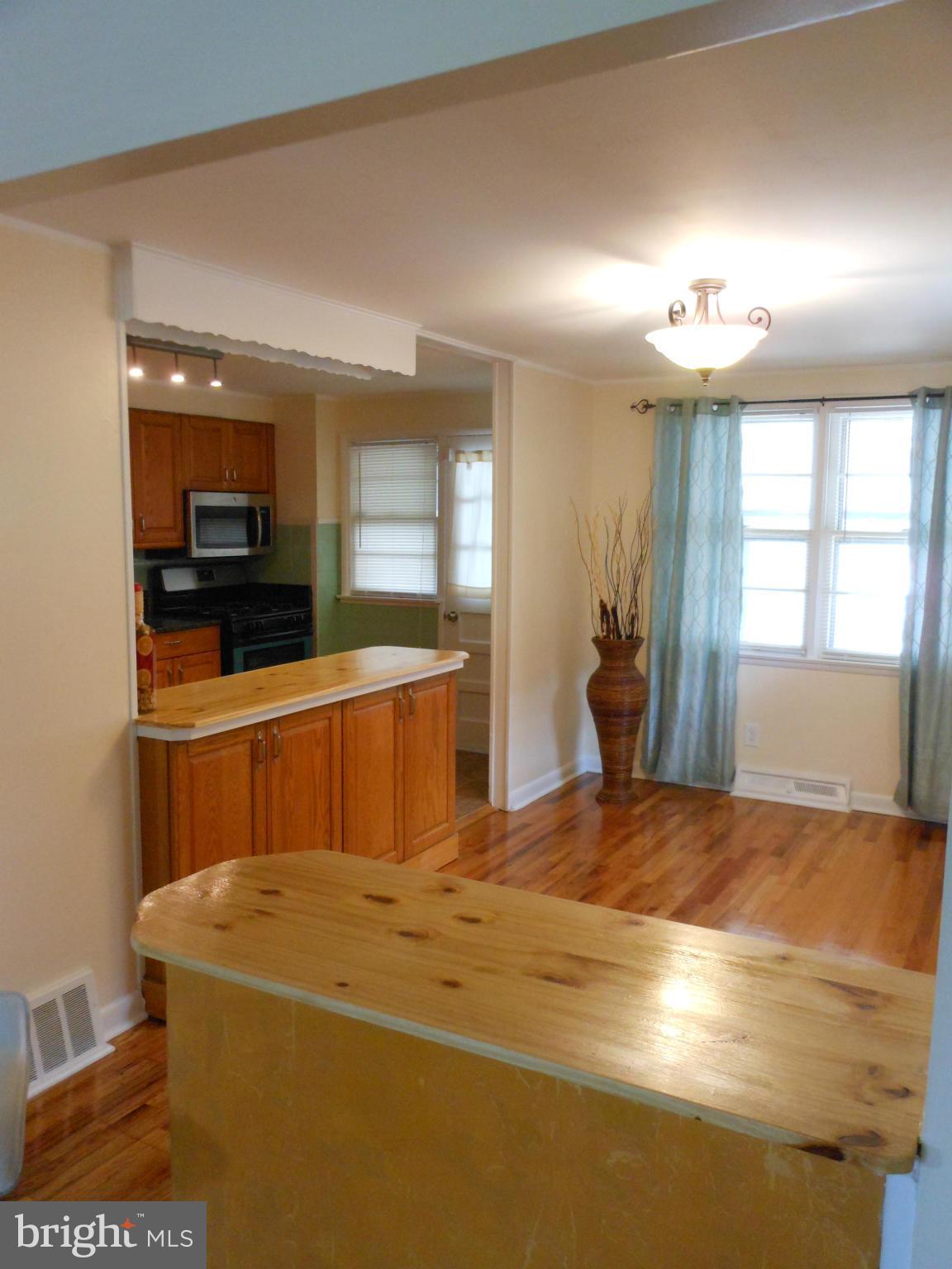 5459 Whitwood Road Baltimore, MD 21206 - Photo 9 of 30 Dining Room