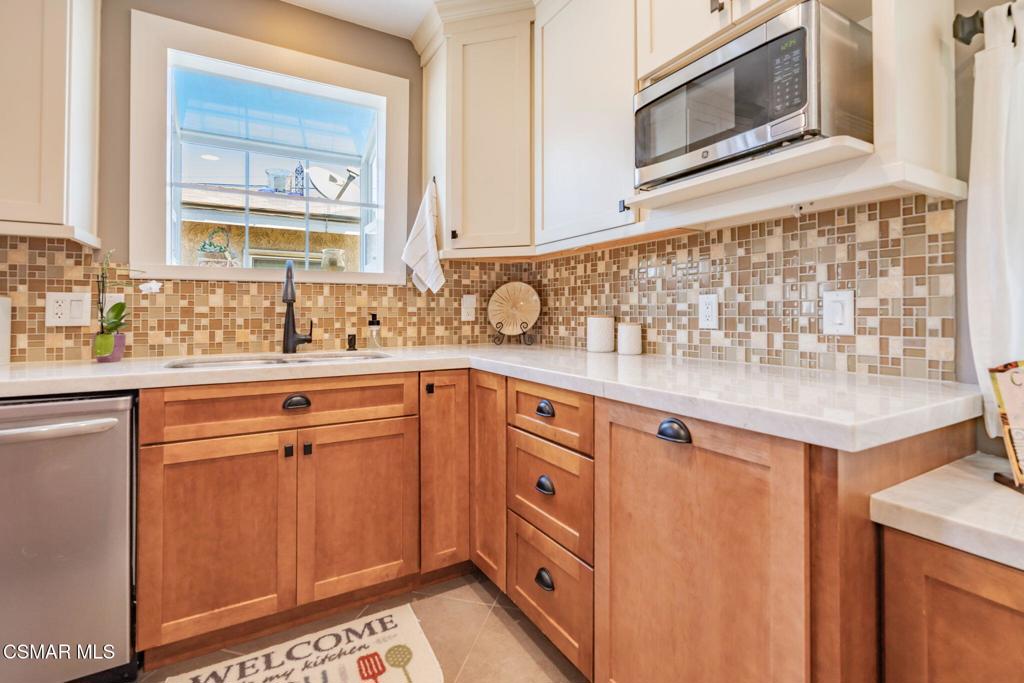 18721 Doty Avenue Torrance, CA 90504 - Photo 22 of 63