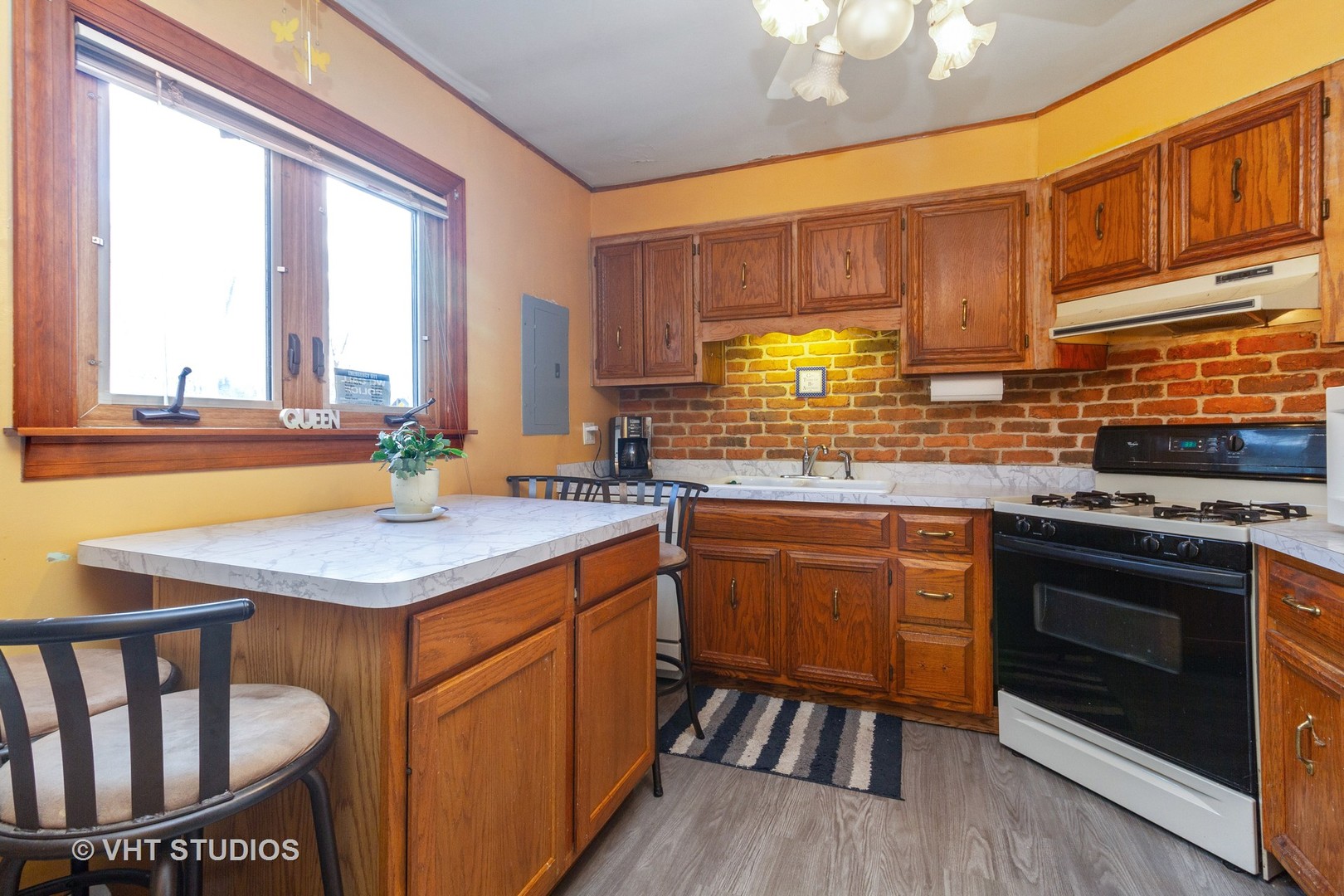 6601 115th Place Worth, IL 60482 - Photo 6 of 11