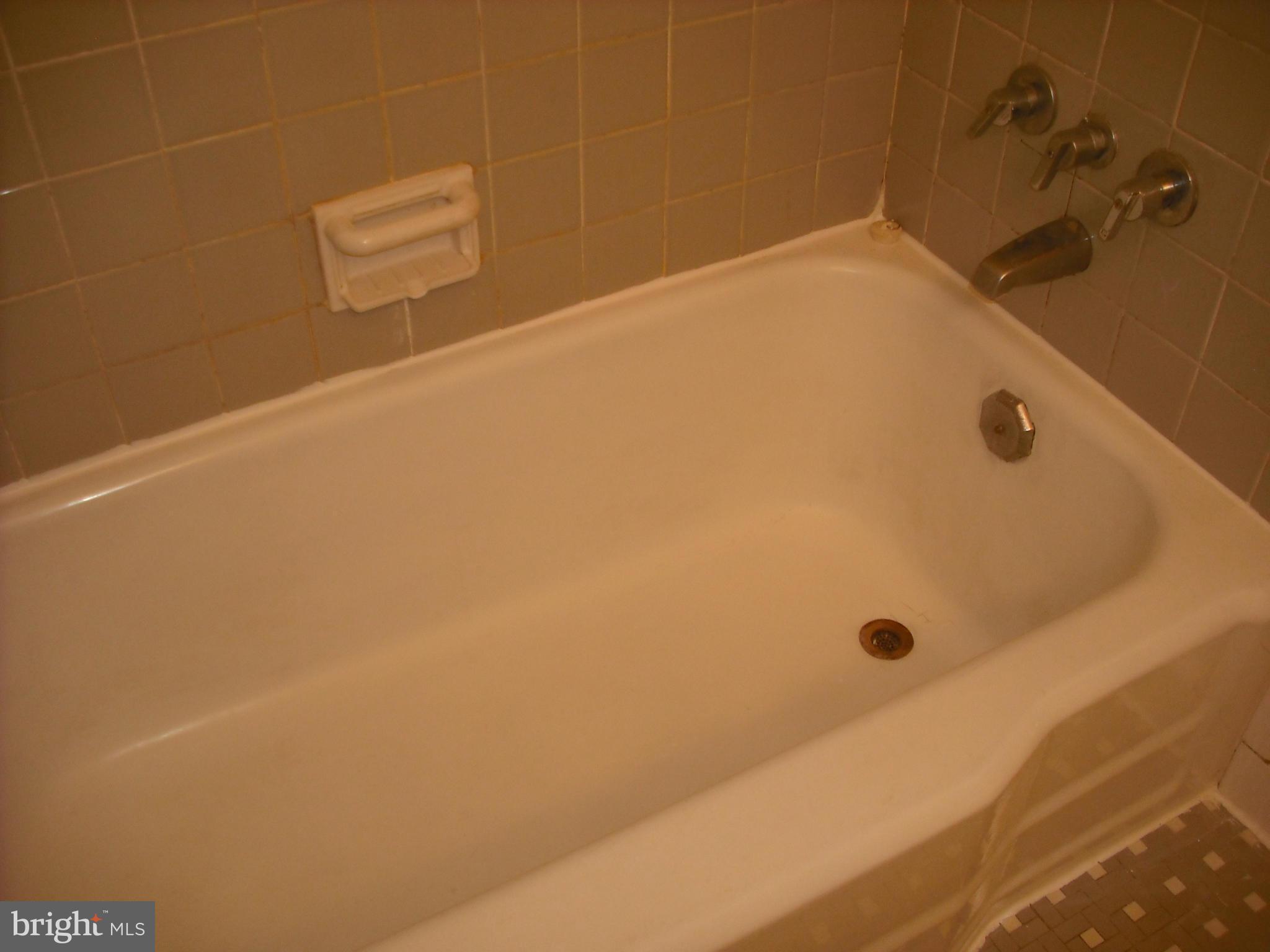 3702 Kenway Street Silver Spring, MD 20906 - Photo 8 of 30 Bath