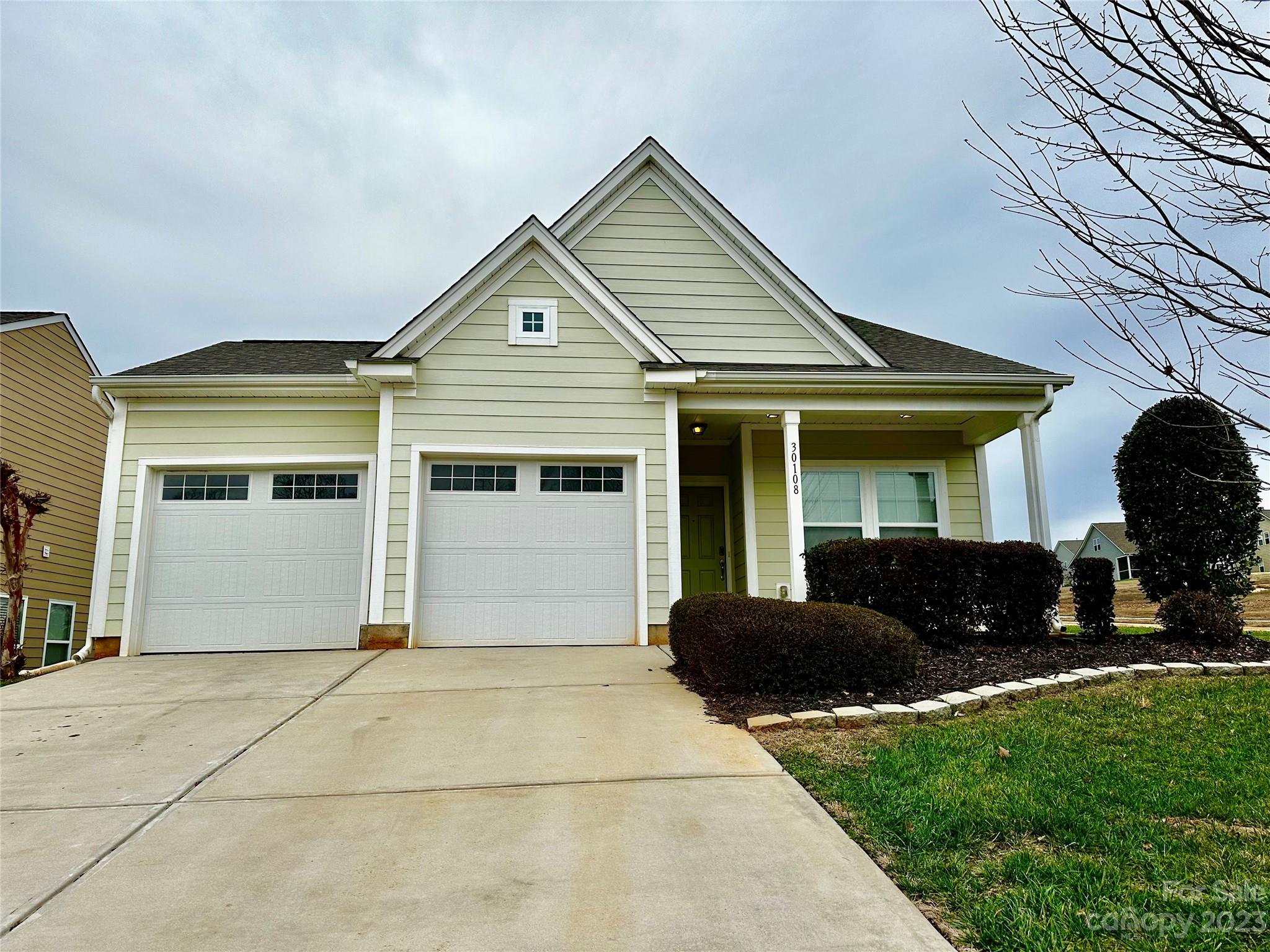 30108 Turtle Point Court Lancaster, SC 29720 - Photo 2 of 44 Gallery Image 2