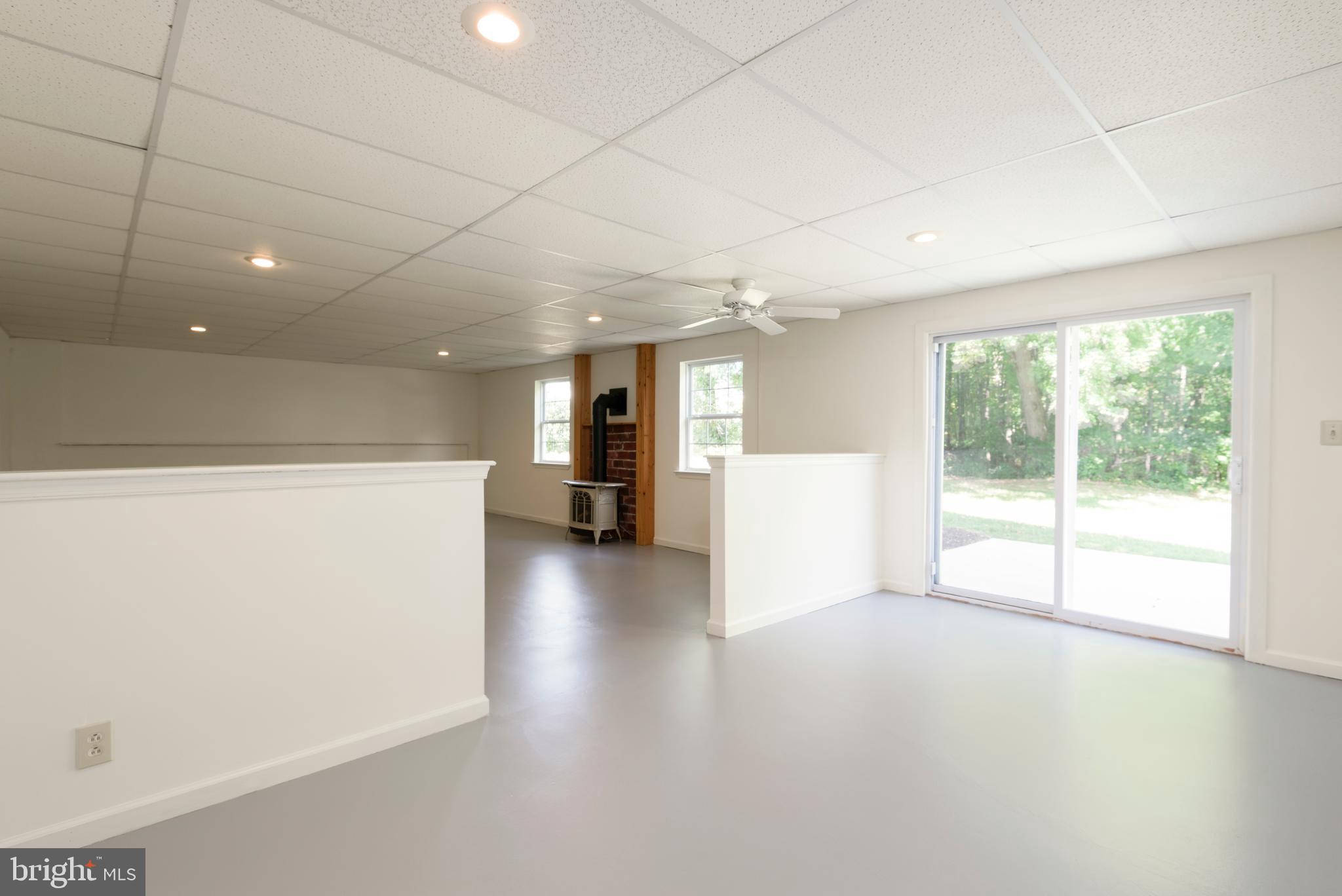 403 East Glenview Drive West Grove, PA 19390 - Photo 21 of 25 a view of an empty room with a window