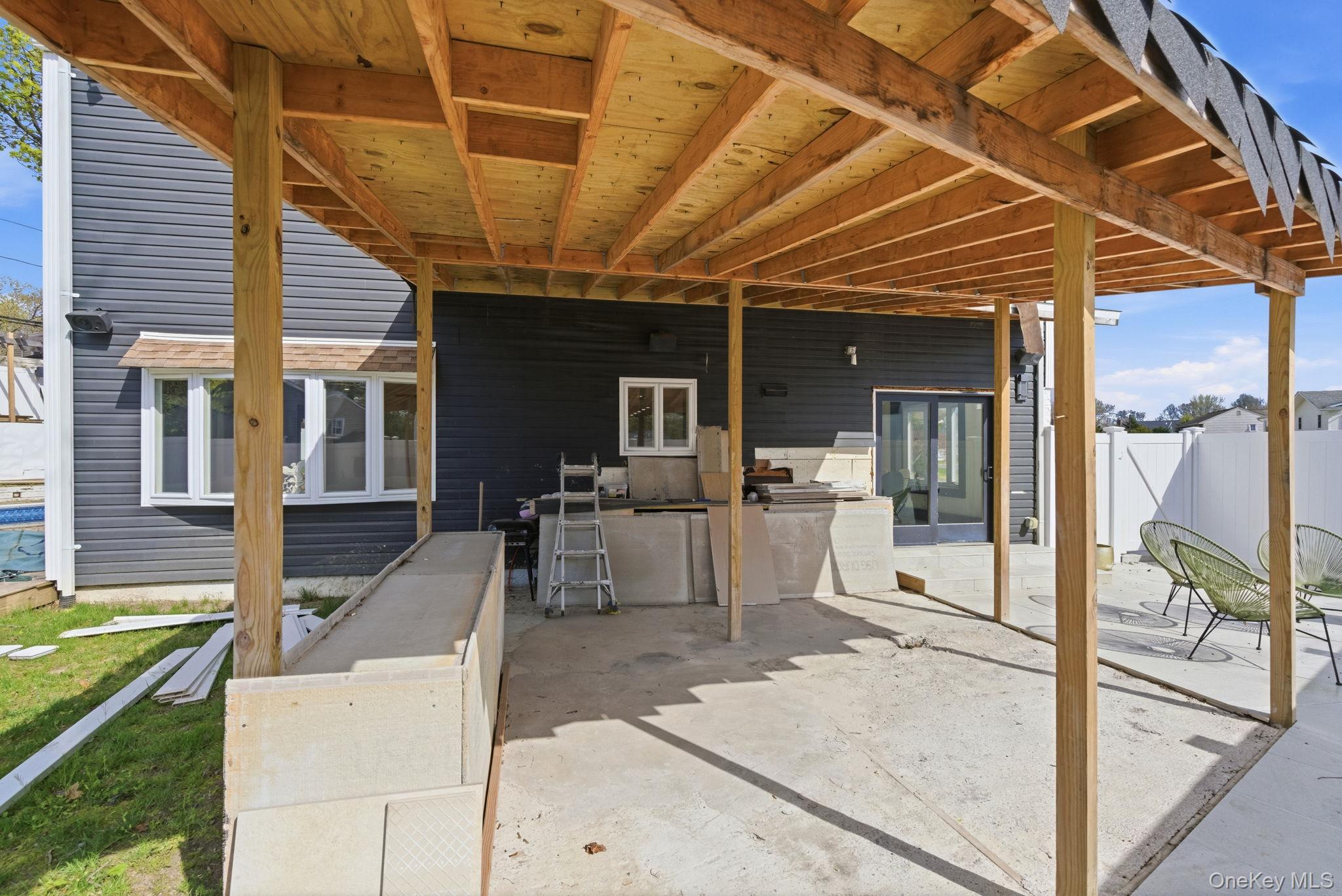 3 Rustic Court Plainview, NY 11803 - Photo 40 of 41