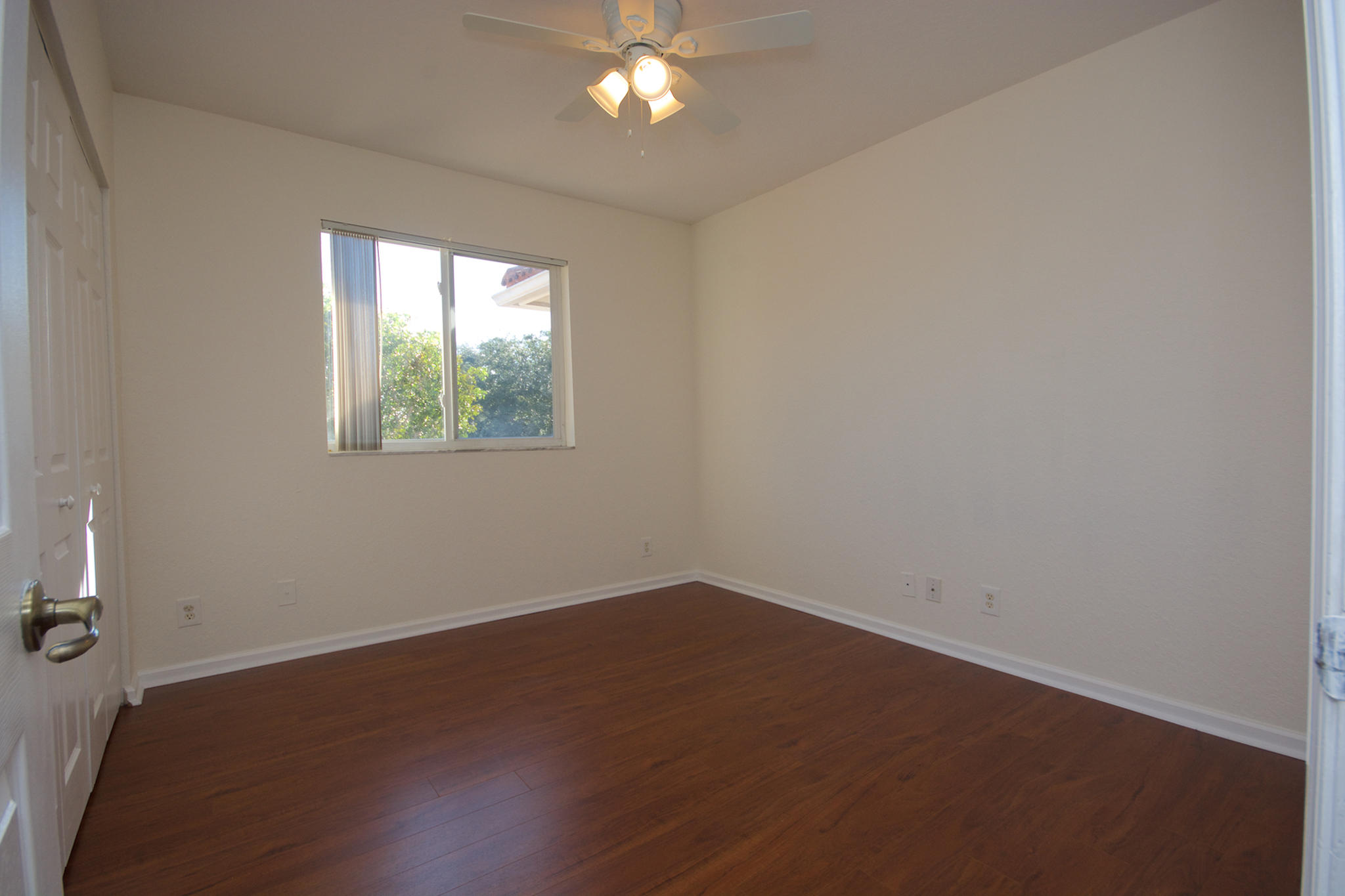 2382 Center Stone Lane Riviera Beach, FL 33404 - Photo 8 of 18 DSC_2482