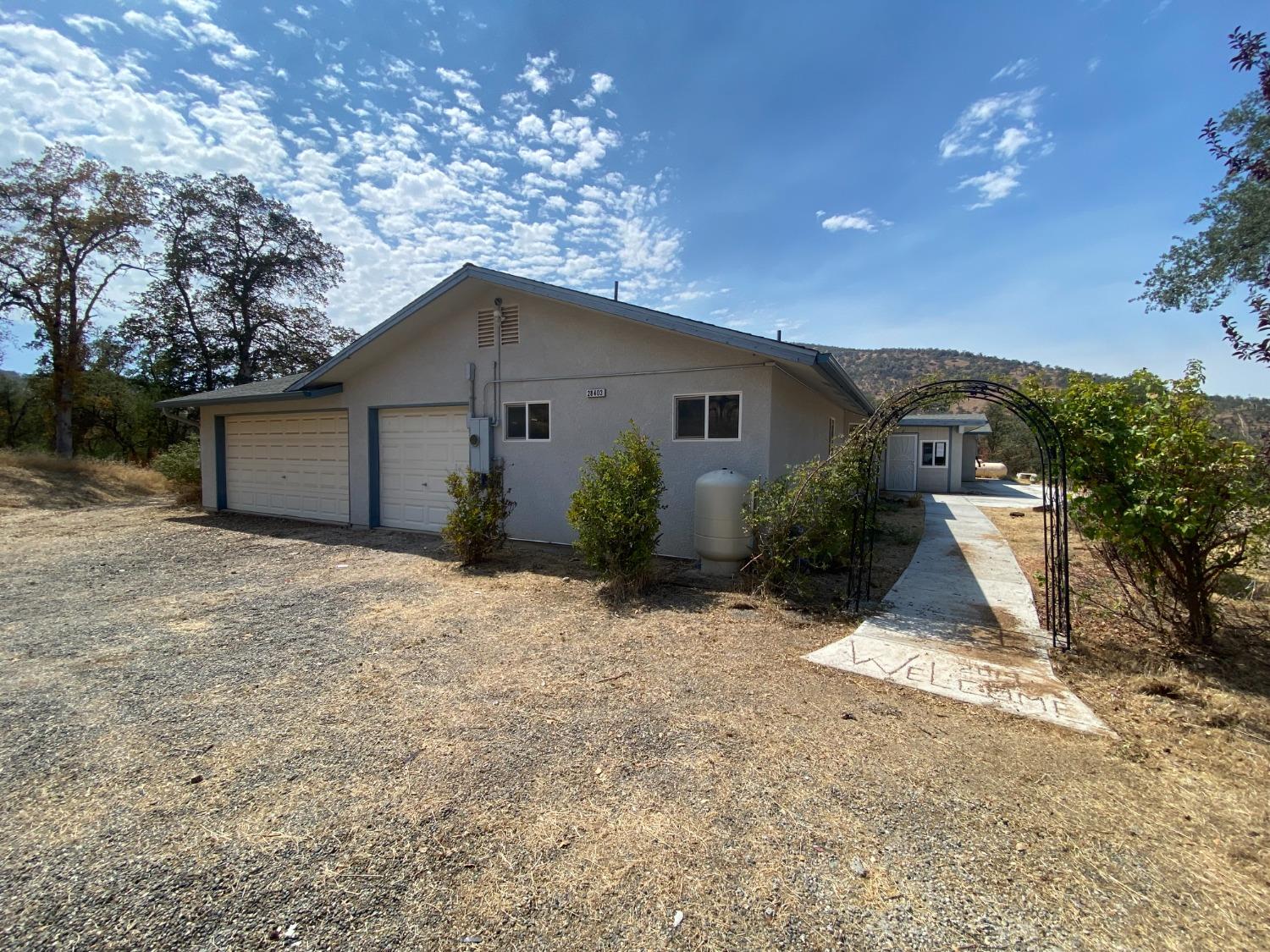 28403 Watts Valley Road Sanger, CA 93657 - Photo 1 of 22 Gallery Image 1