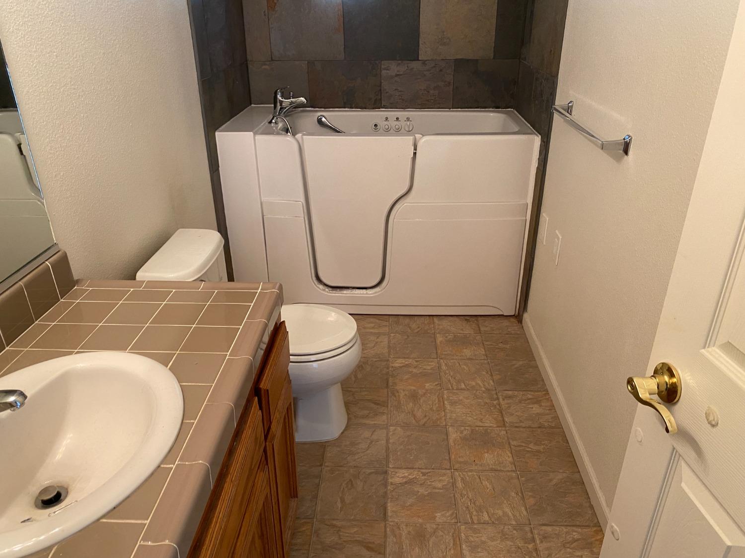 28403 Watts Valley Road Sanger, CA 93657 - Photo 15 of 22 Gallery Image 15