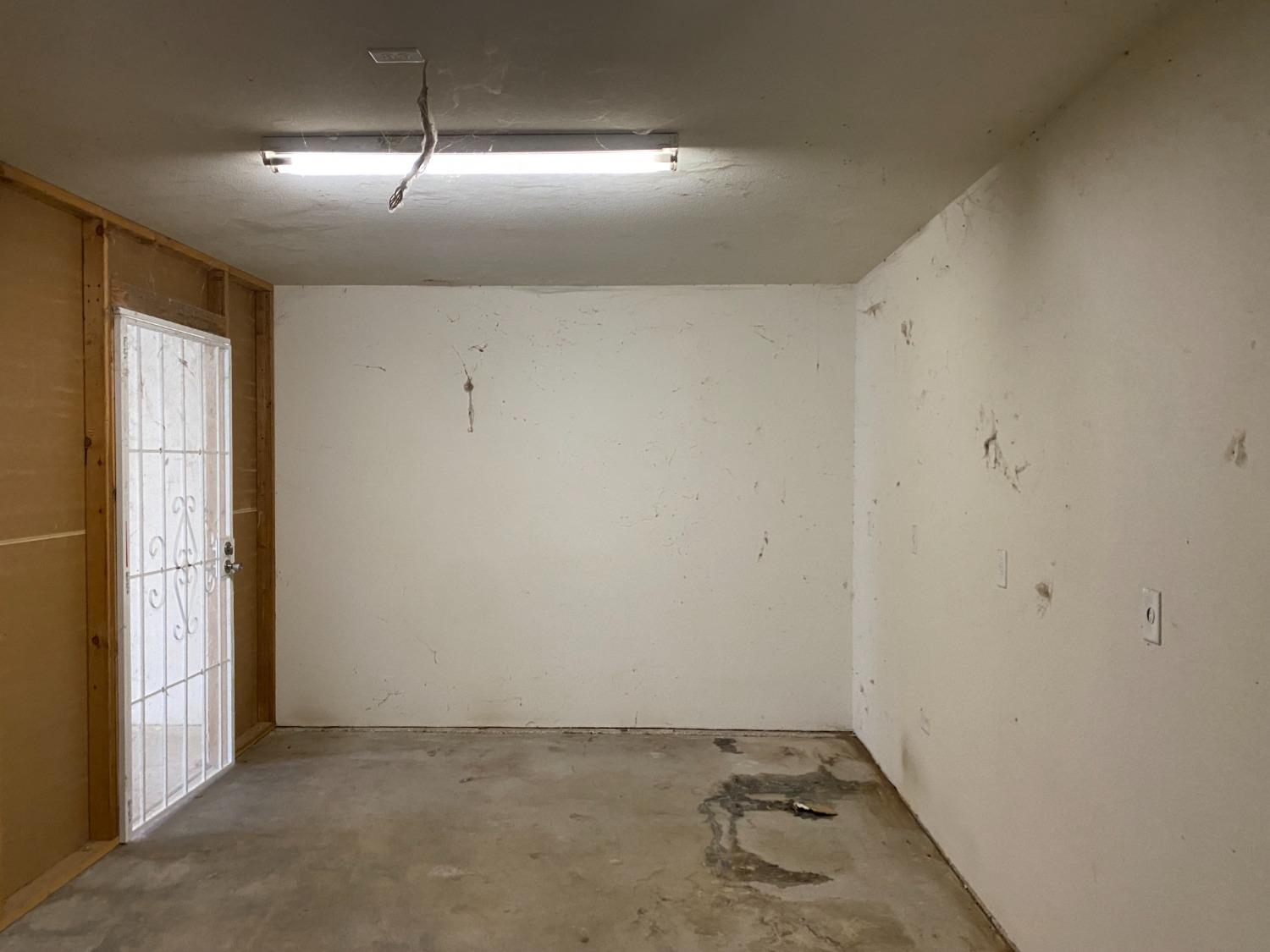 28403 Watts Valley Road Sanger, CA 93657 - Photo 5 of 22 Gallery Image 5