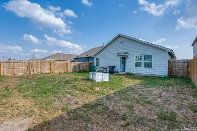 $1,590 | 10827 Hernando Court, Converse, TX 78109