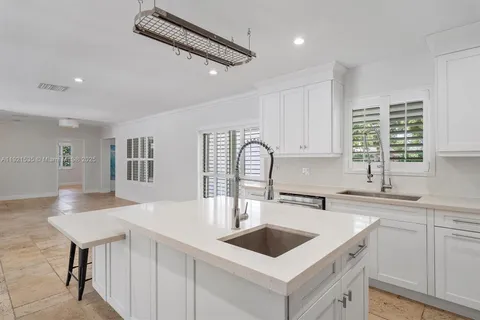 $1,850,000 | 925 Northeast 92nd Street, Miami Shores, FL 33138