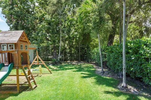 $1,850,000 | 925 Northeast 92nd Street, Miami Shores, FL 33138