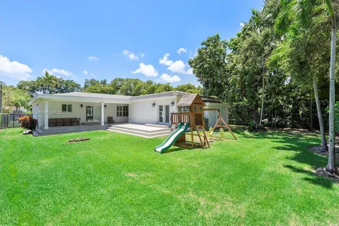 $1,850,000 | 925 Northeast 92nd Street, Miami Shores, FL 33138