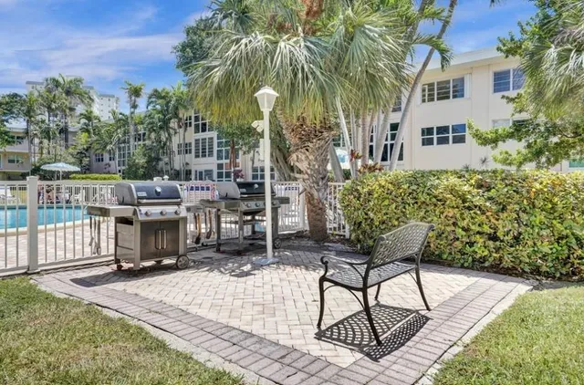 $449,000 | 1481 South Ocean Boulevard, Unit 412, Pompano Beach, FL 33062