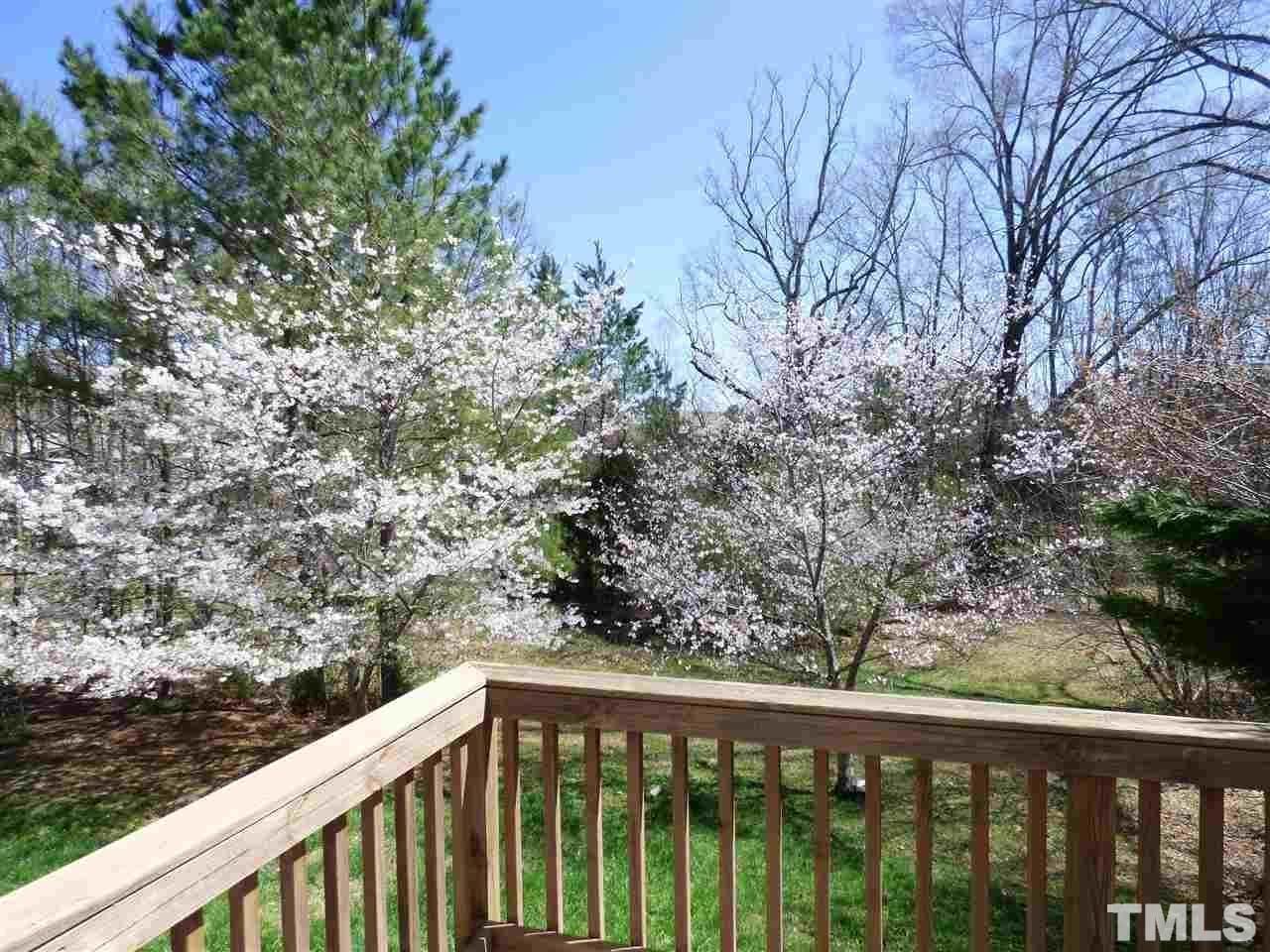 110 North Fields Circle Chapel Hill, NC 27516 - Photo 22 of 24 a balcony with an outdoor space