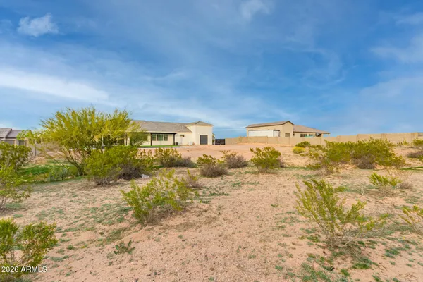 $7,500 | 267 West Amherst Street, San Tan Valley, AZ 85143