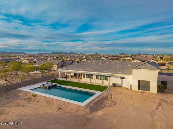 $7,500 | 267 West Amherst Street, San Tan Valley, AZ 85143