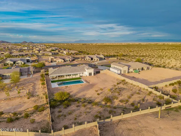 $7,500 | 267 West Amherst Street, San Tan Valley, AZ 85143