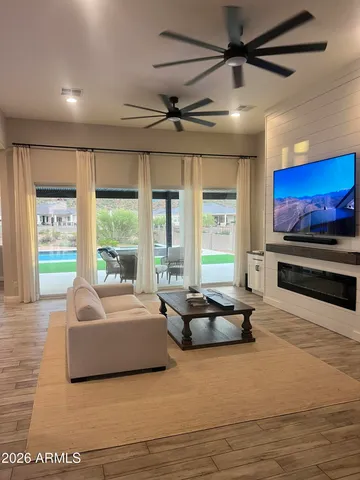 $7,500 | 267 West Amherst Street, San Tan Valley, AZ 85143