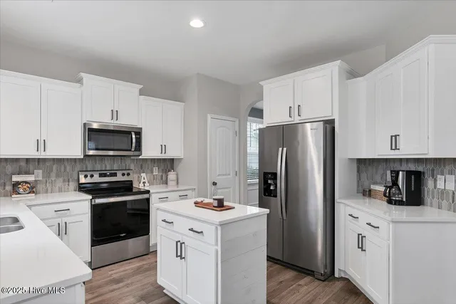 $515,000 | 138 Warren Lake Road, Aberdeen, NC 28315