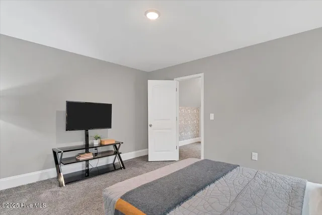 $515,000 | 138 Warren Lake Road, Aberdeen, NC 28315