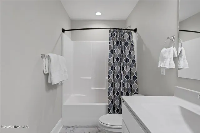 $515,000 | 138 Warren Lake Road, Aberdeen, NC 28315