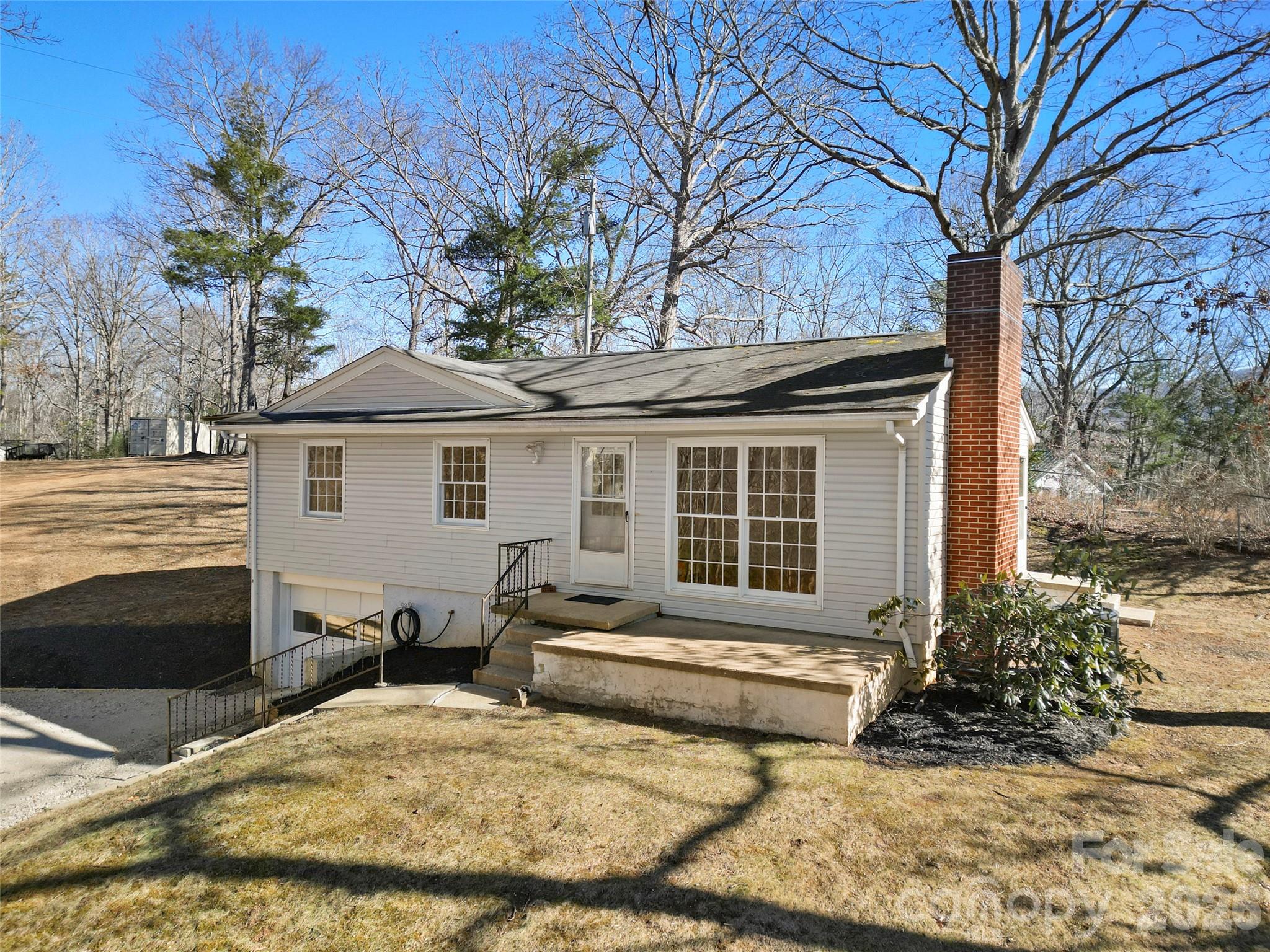 76 Maple Springs Road Asheville, NC 28805 - Photo 2 of 35