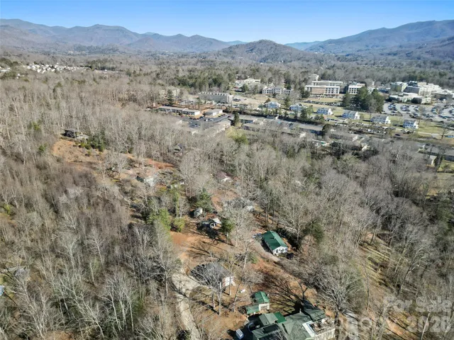 $430,000 | 76 Maple Springs Road, Asheville, NC 28805