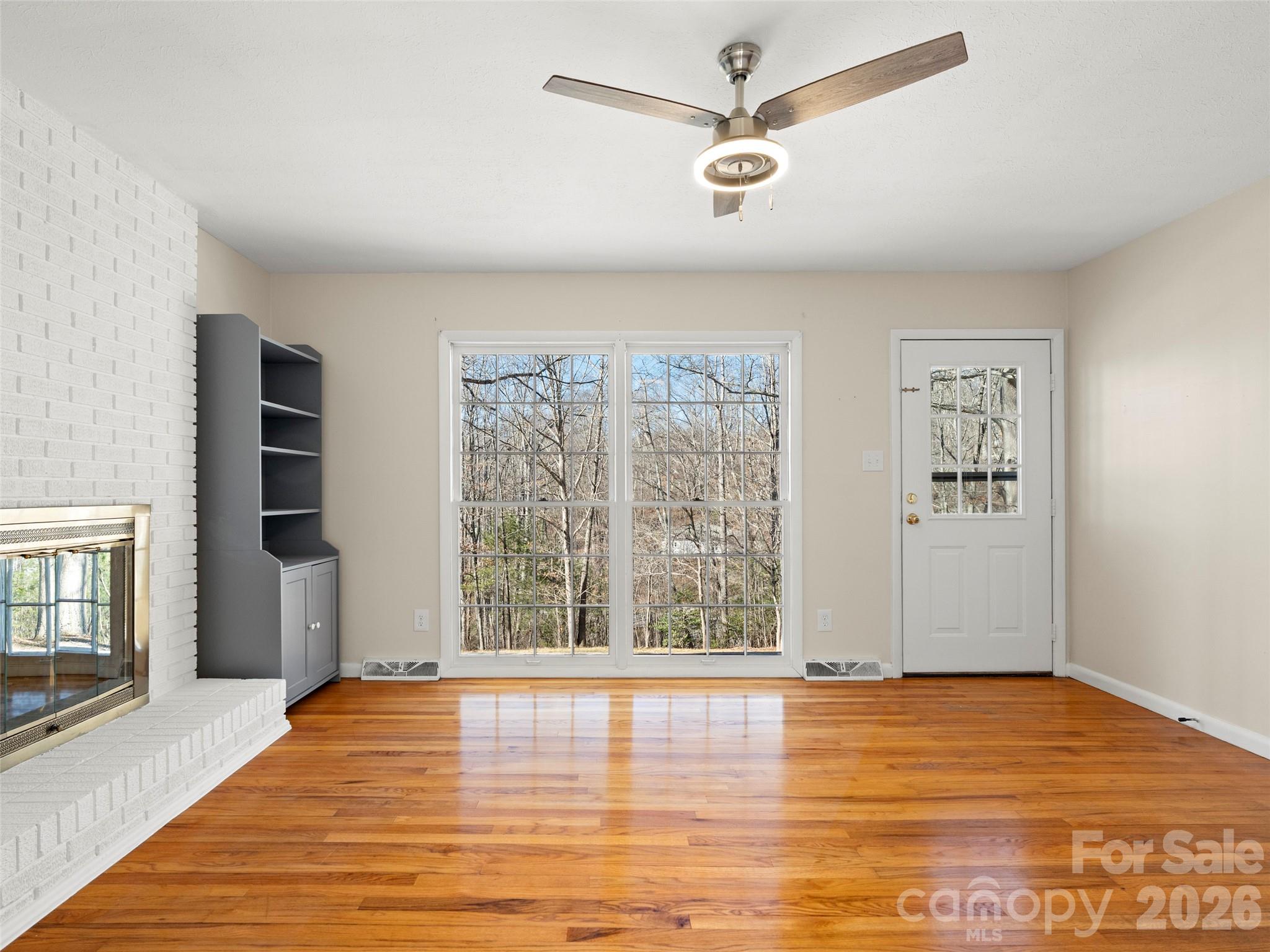 76 Maple Springs Road Asheville, NC 28805 - Photo 9 of 35