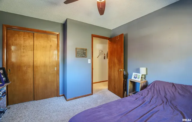 $140,000 | 872 5th Avenue North, Clinton, IA 52732