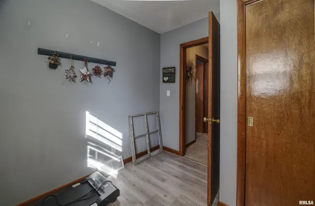 $140,000 | 872 5th Avenue North, Clinton, IA 52732