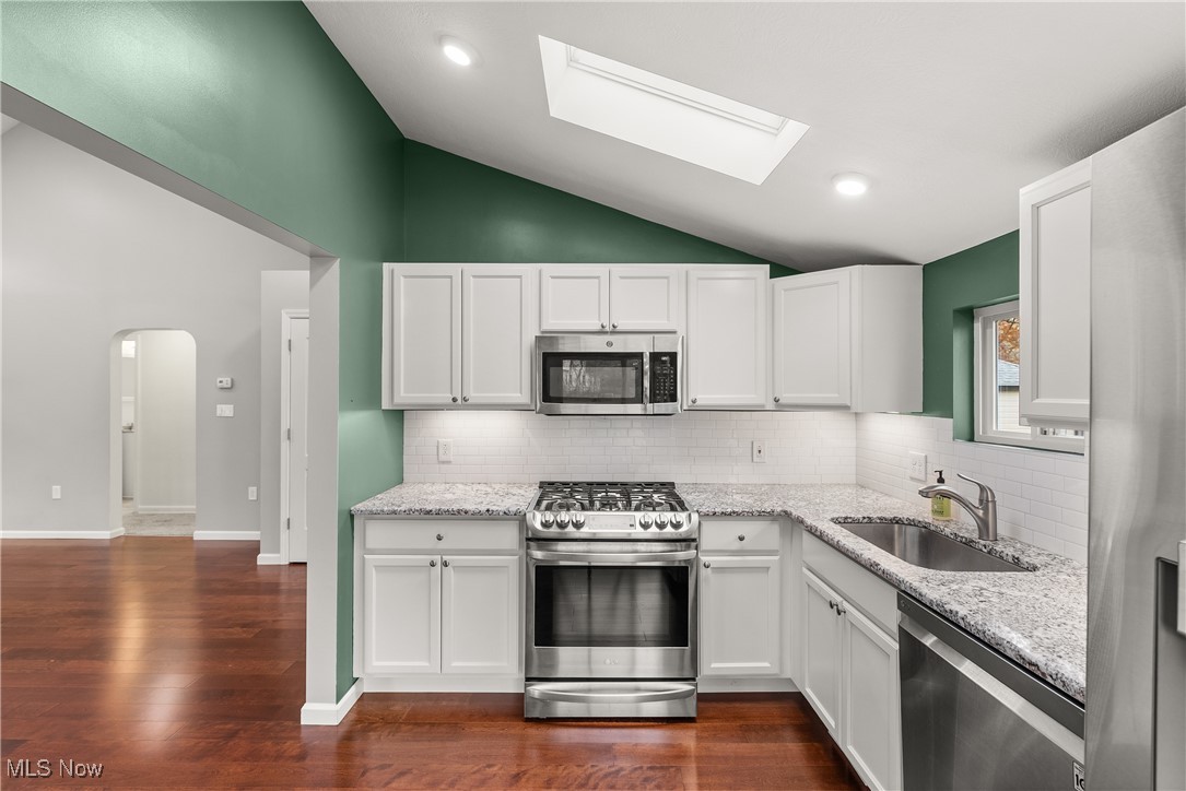 22247 Mastick Road Cleveland, OH 44126 - Photo 14 of 37 Gallery Image 14