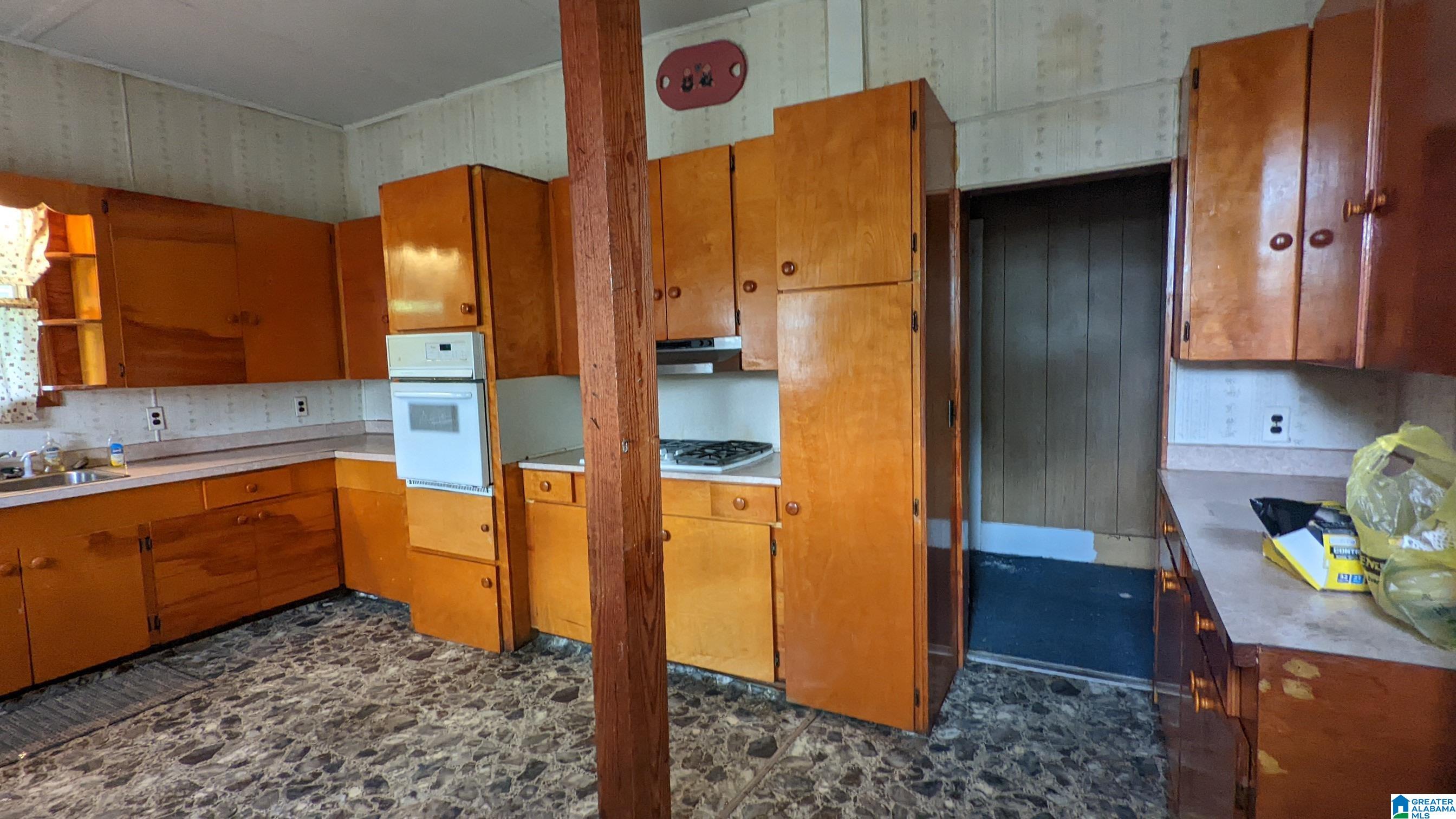 224 North Street West Talladega, AL 35160 - Photo 8 of 15