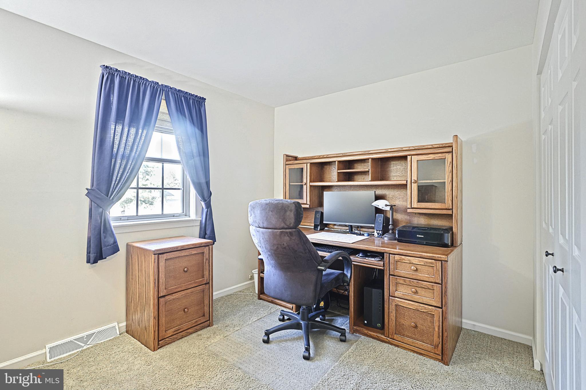 2298 Heather Road York, PA 17408 - Photo 19 of 30 Gallery Image 19