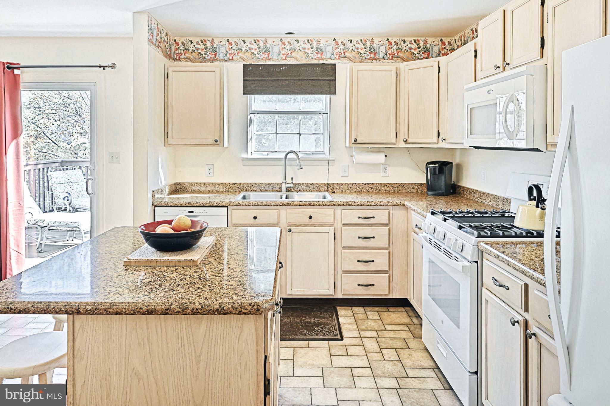 2298 Heather Road York, PA 17408 - Photo 8 of 30 Gallery Image 8
