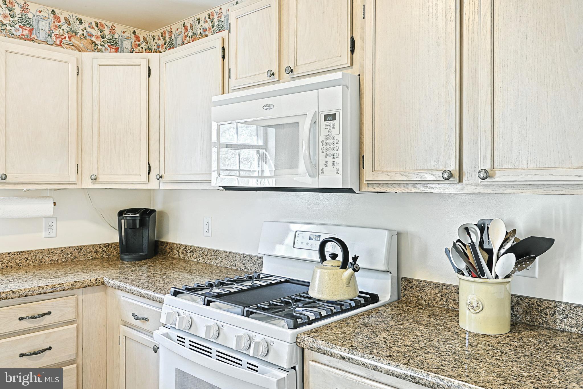 2298 Heather Road York, PA 17408 - Photo 10 of 30 Gallery Image 10