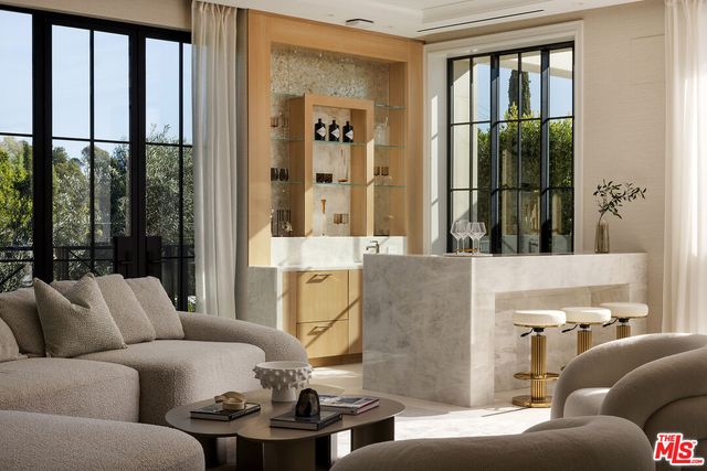 $36,950,000 | 721 North Bonhill Road, Los Angeles, CA 90049