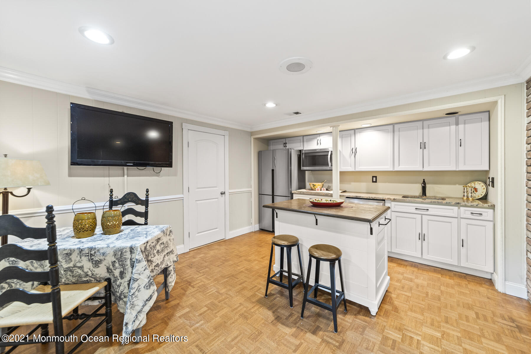 67 Tall Timber Road Middletown, NJ 07748 - Photo 14 of 26 Perfect Mother/Daughter