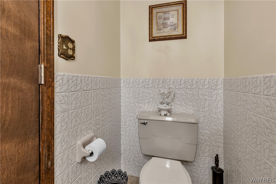 32 Brookedge Road Cheektowaga, NY 14043 - Photo 27 of 50